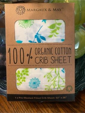 NWT Margaux & Max Organic Cotton Crib Sheet !